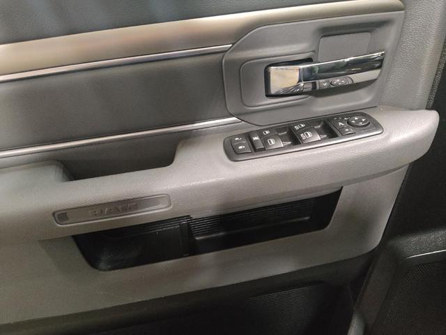 Photo of 2017 Bright White Clearcoat RAM 1500