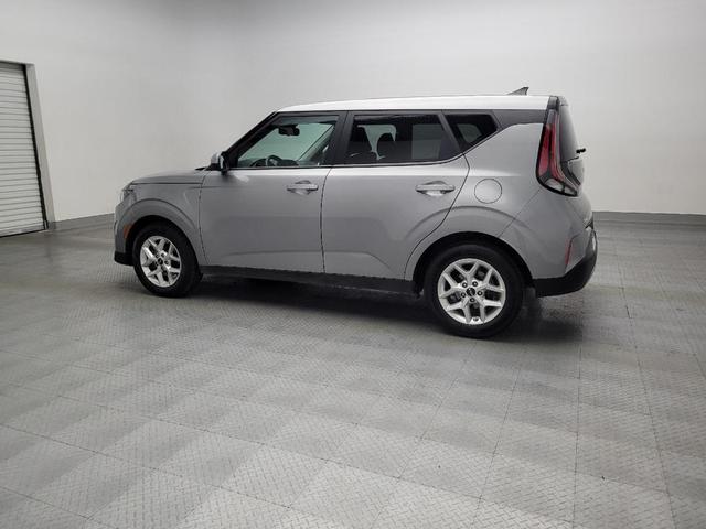 Photo of 2023 Gray Kia Soul