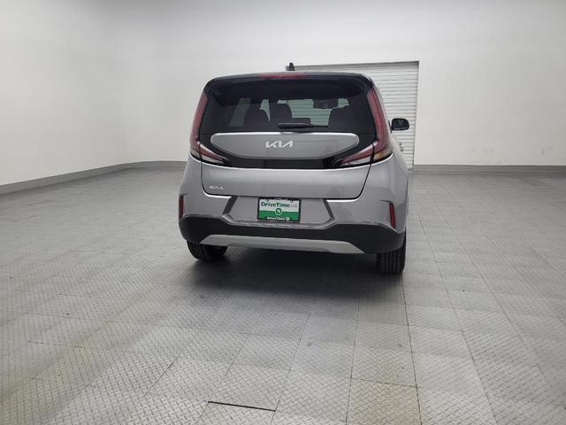 Photo of 2023 Gray Kia Soul