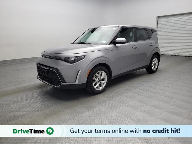Photo of 2023 Gray Kia Soul