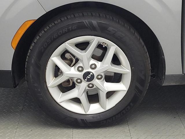 Photo of 2023 Gray Kia Soul
