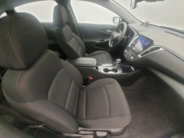 Photo of 2024 Summit White Chevrolet Malibu
