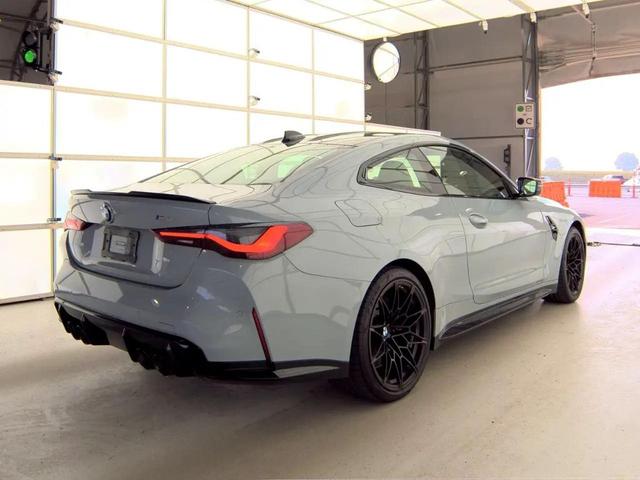 Photo of 2022 Gray BMW M4