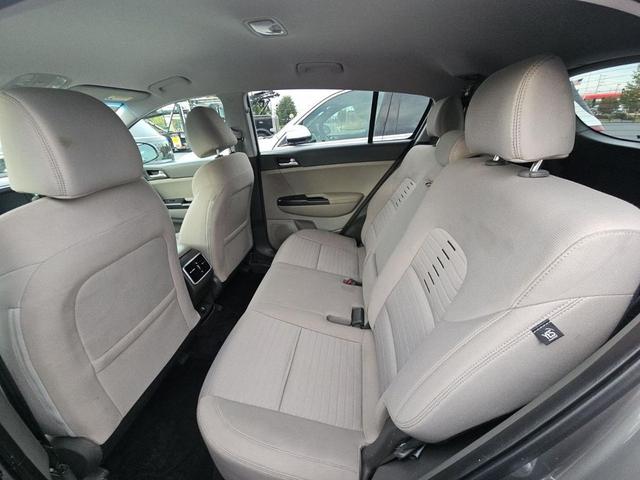 Photo of 2019 Mineral Silver Kia Sportage