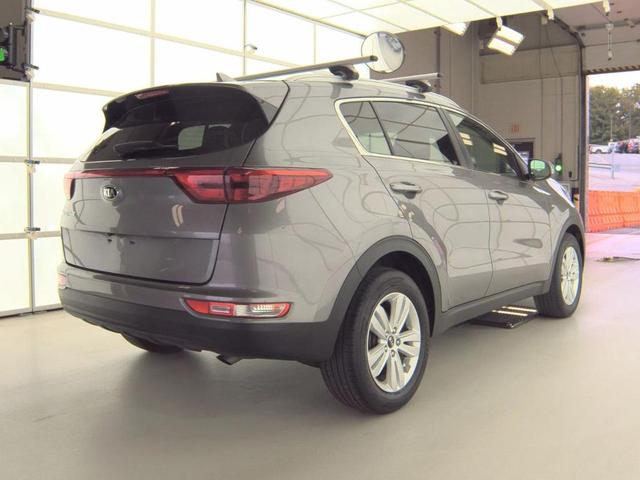 Photo of 2019 Mineral Silver Kia Sportage