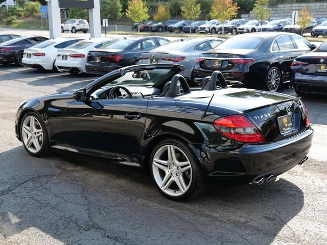 Photo of 2009 Black Mercedes-Benz SLK-Class