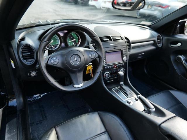 Photo of 2009 Black Mercedes-Benz SLK-Class