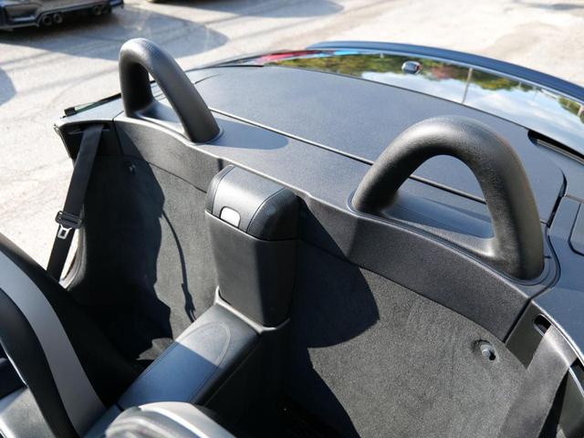 Photo of 2009 Black Mercedes-Benz SLK-Class