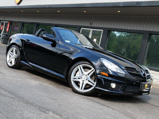 Photo of 2009 Black Mercedes-Benz SLK-Class