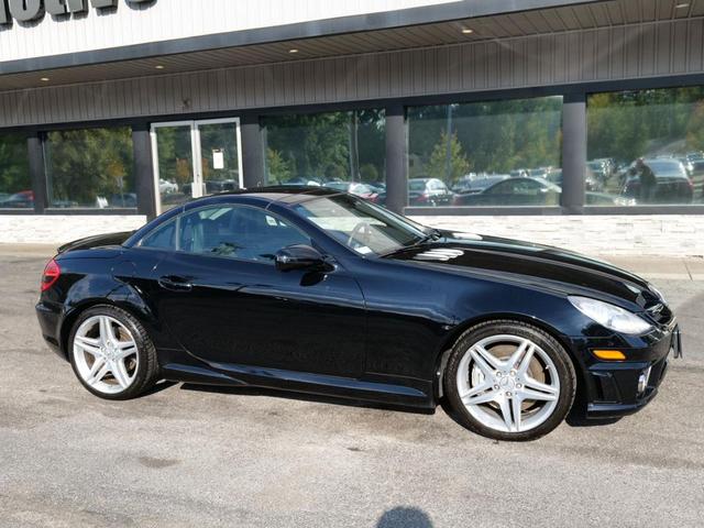 Photo of 2009 Black Mercedes-Benz SLK-Class