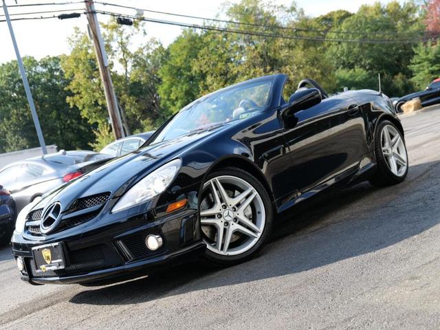 Photo of 2009 Black Mercedes-Benz SLK-Class