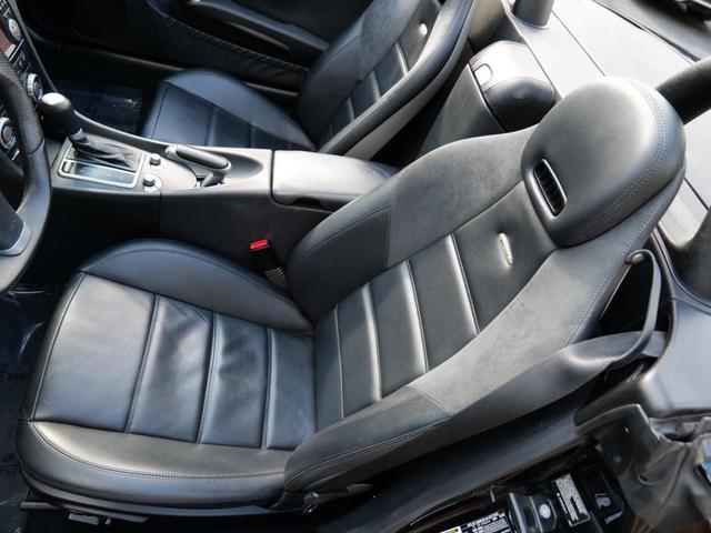 Photo of 2009 Black Mercedes-Benz SLK-Class