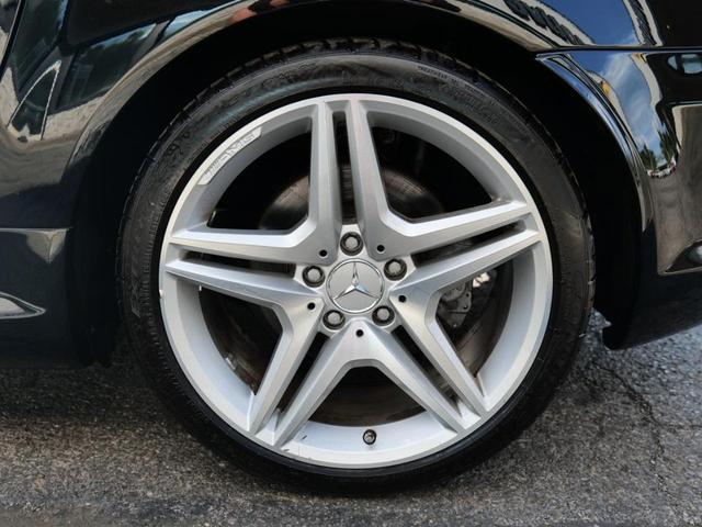 Photo of 2009 Black Mercedes-Benz SLK-Class