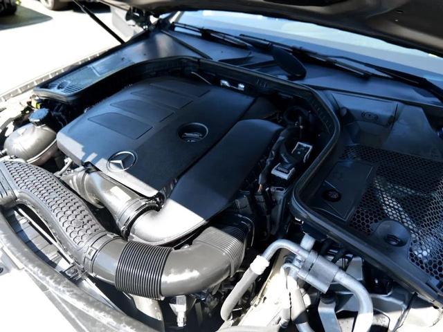 Photo of 2019 Selenite Grey Metallic Mercedes-Benz C-Class
