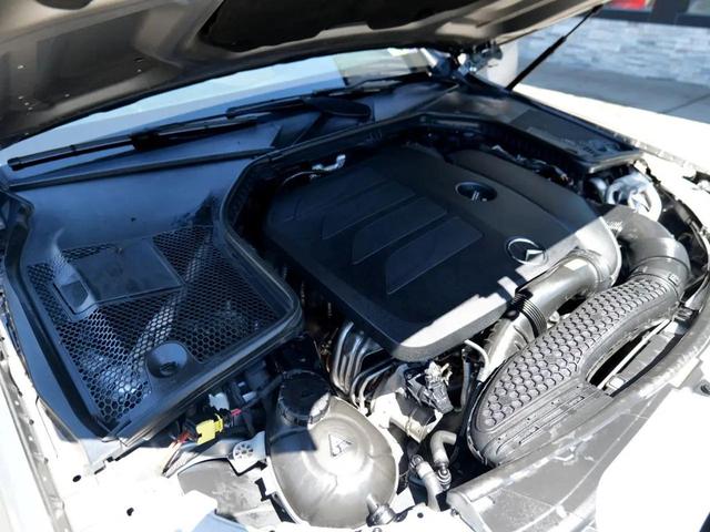 Photo of 2019 Selenite Grey Metallic Mercedes-Benz C-Class