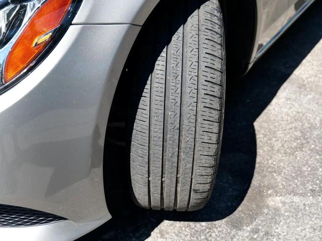 Photo of 2019 Selenite Grey Metallic Mercedes-Benz C-Class