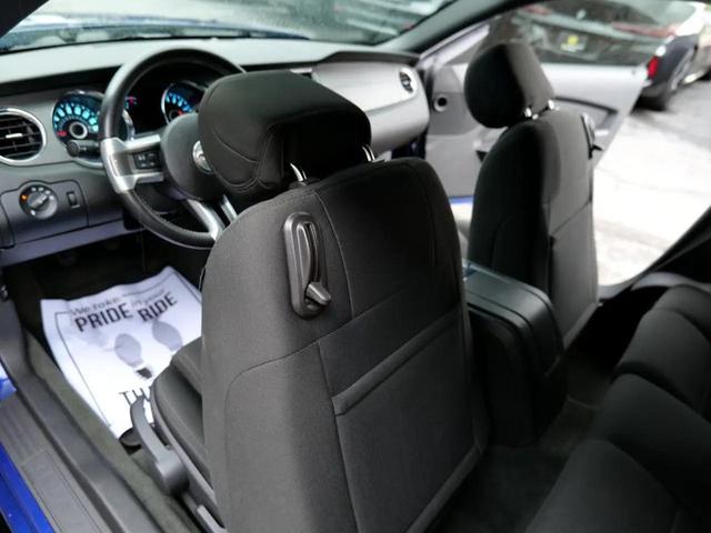Photo of 2014 Deep Impact Blue Ford Mustang