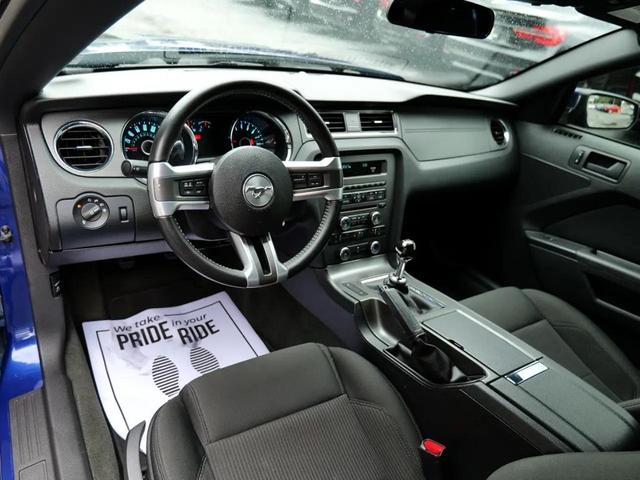Photo of 2014 Deep Impact Blue Ford Mustang