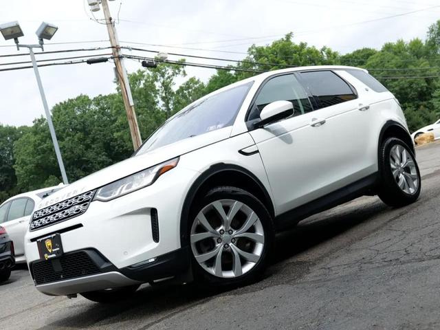 Photo of 2021 White Land Rover Discovery Sport