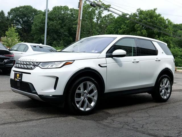 Photo of 2021 White Land Rover Discovery Sport