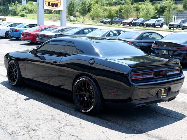 Photo of 2019 Pitch Black Clearcoat Dodge Challenger