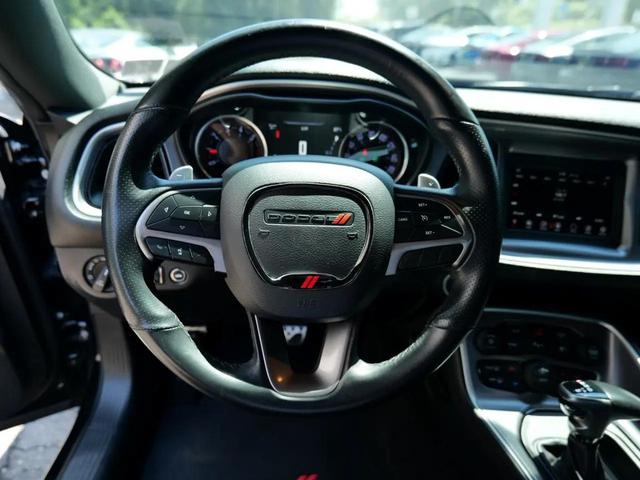 Photo of 2019 Pitch Black Clearcoat Dodge Challenger