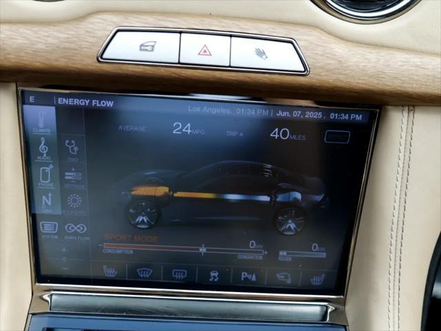 Photo of 2012 White Sand Fisker Karma