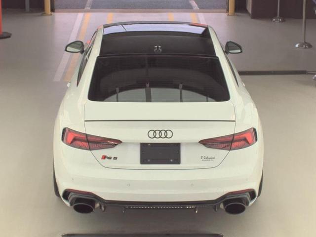 Photo of 2018 Glacier White Metallic Audi RS 5