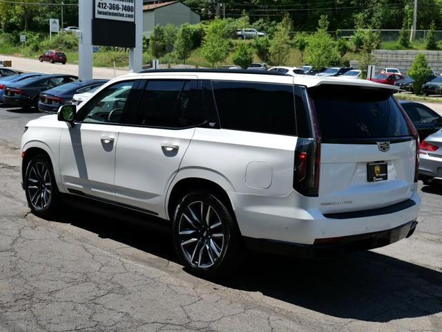 Photo of 2021 Crystal White Tricoat Cadillac Escalade