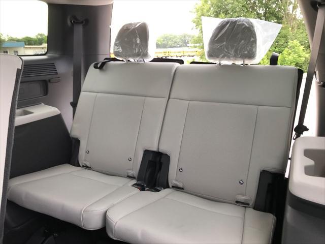 Photo of 2025 Serenity White Hyundai SANTA FE