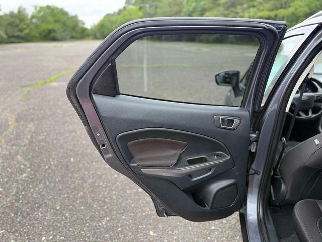 Photo of 2018 Smoke Metallic Ford EcoSport