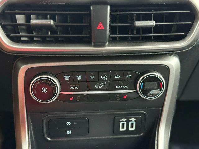 Photo of 2018 Smoke Metallic Ford EcoSport