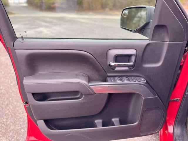 Photo of 2014 Red Chevrolet Silverado 1500