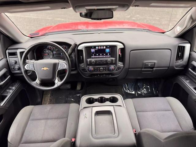 Photo of 2014 Red Chevrolet Silverado 1500