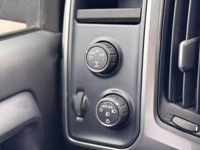 Photo of 2014 Red Chevrolet Silverado 1500
