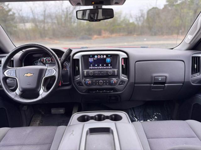 Photo of 2014 Red Chevrolet Silverado 1500