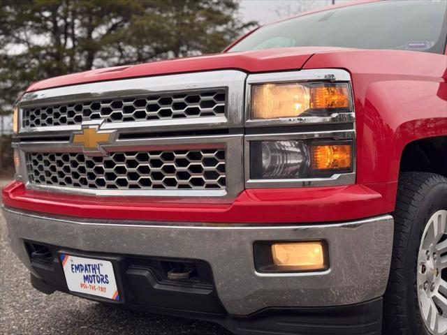 Photo of 2014 Red Chevrolet Silverado 1500