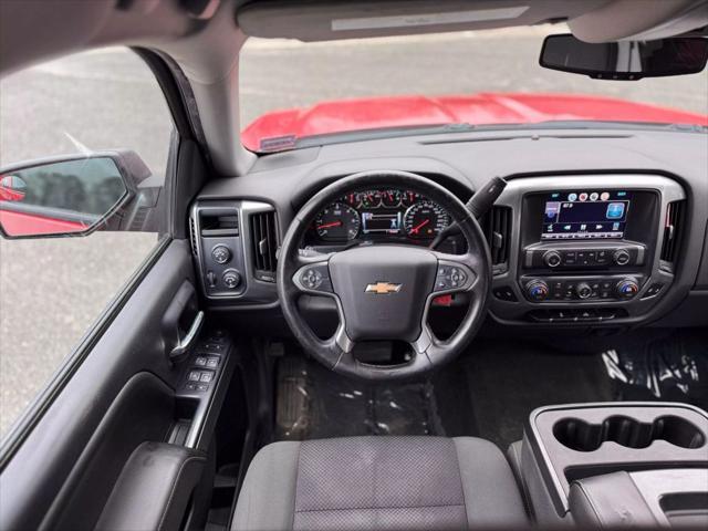Photo of 2014 Red Chevrolet Silverado 1500