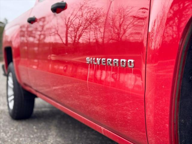 Photo of 2014 Red Chevrolet Silverado 1500