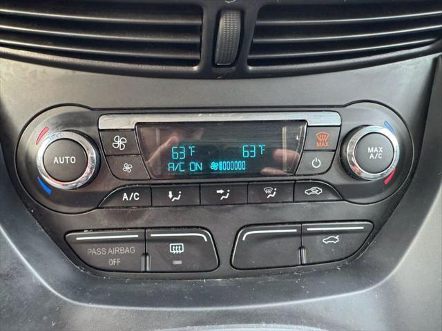 Photo of 2015 maroon Ford C-Max Hybrid