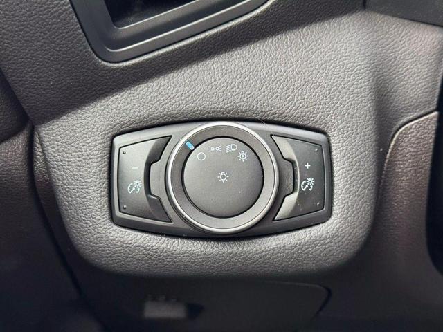 Photo of 2015 maroon Ford C-Max Hybrid