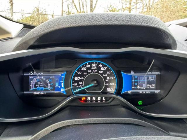 Photo of 2015 maroon Ford C-Max Hybrid