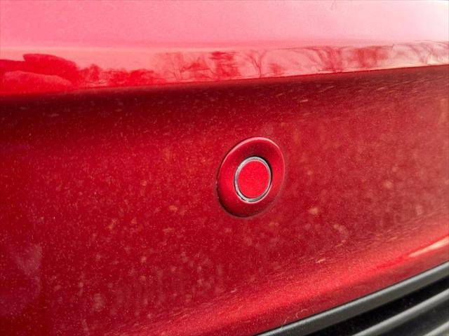 Photo of 2015 maroon Ford C-Max Hybrid