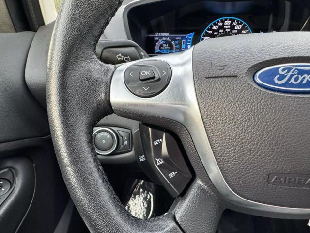 Photo of 2015 maroon Ford C-Max Hybrid