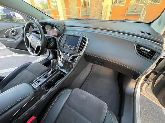 Photo of 2014 Silver Metallic Buick LaCrosse