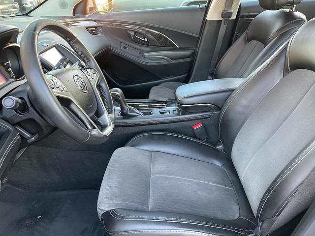 Photo of 2014 Silver Metallic Buick LaCrosse