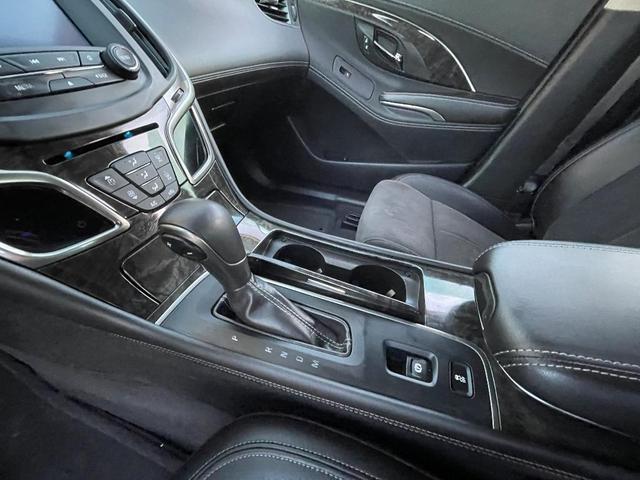 Photo of 2014 Silver Metallic Buick LaCrosse