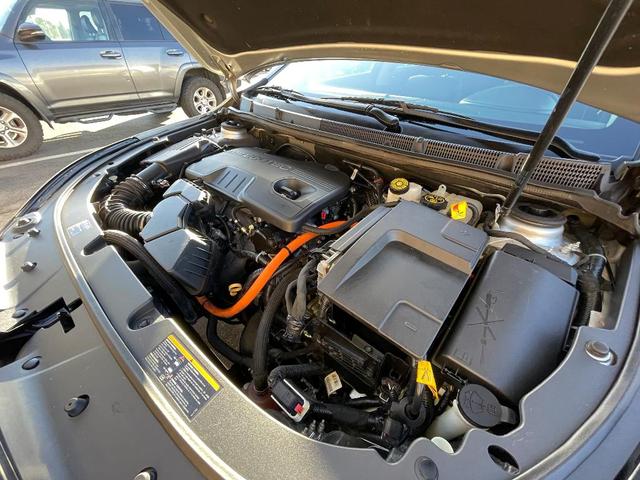 Photo of 2014 Silver Metallic Buick LaCrosse
