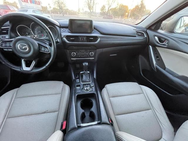 Photo of 2017 Soul Red Metallic Mazda Mazda6