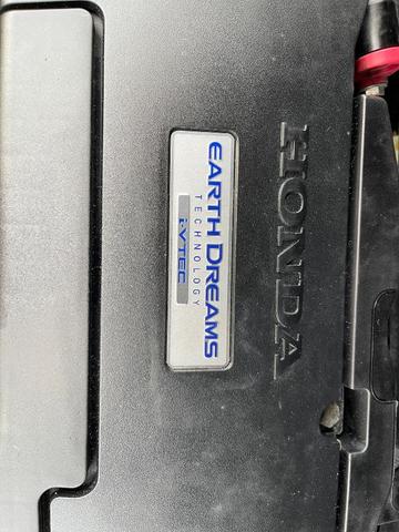 Photo of 2016 Gray Honda CR-V